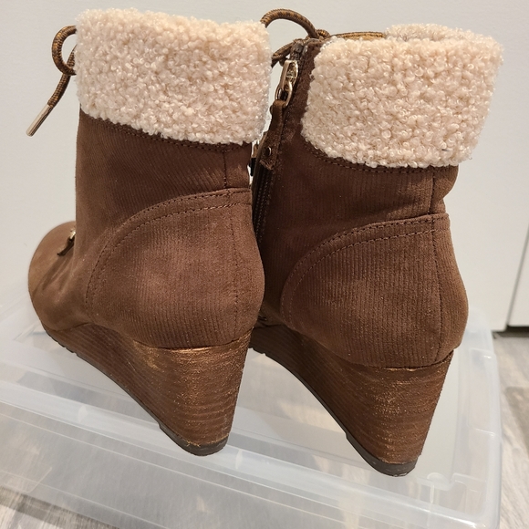 🥳HP✨️Dr. Scholl's Wedged Boots - Picture 5 of 8